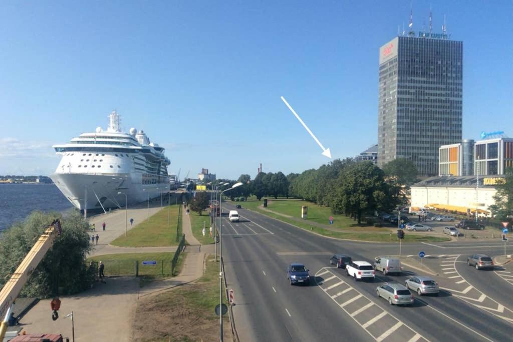 New Comfortable Apartment Nearby Promenade In 5 Minutes From Old Town Of Riga. Eksteriør billede